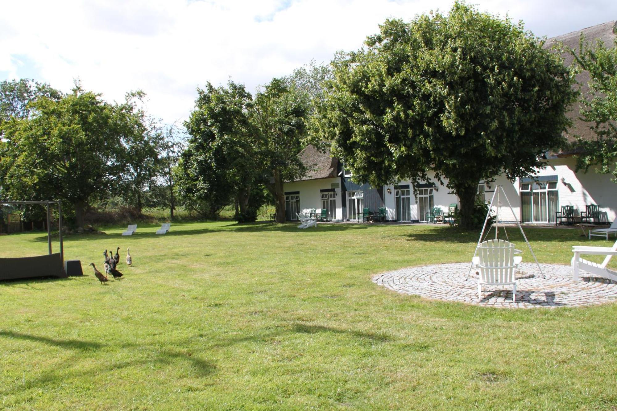 Schlaffaesser Teichwiesenhof Oldenburg in Holstein Eksteriør bilde